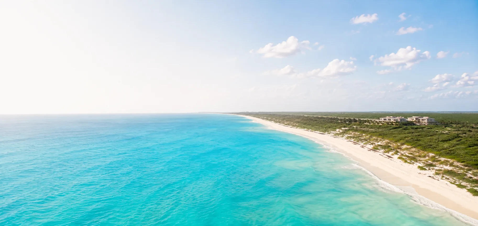 Playa, dunas y mar Caribe en Costa Mujeres